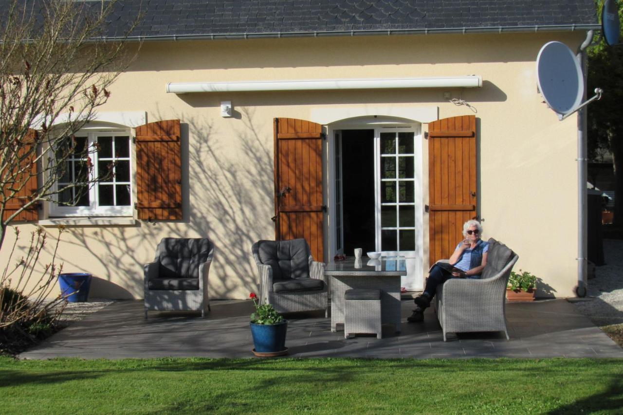 Les Bleuets Vila Mandeville-en-Bessin Exterior foto