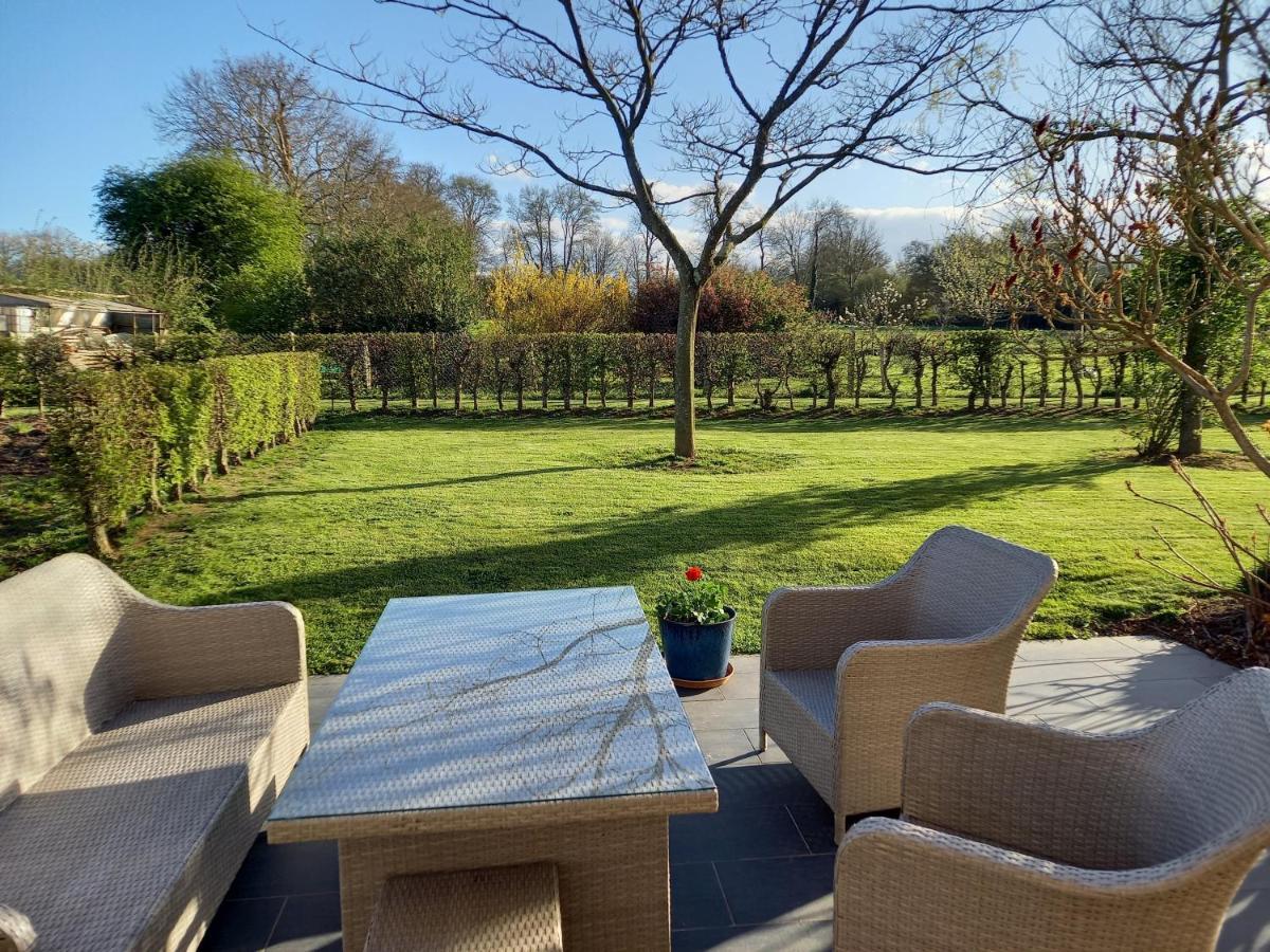 Les Bleuets Vila Mandeville-en-Bessin Exterior foto